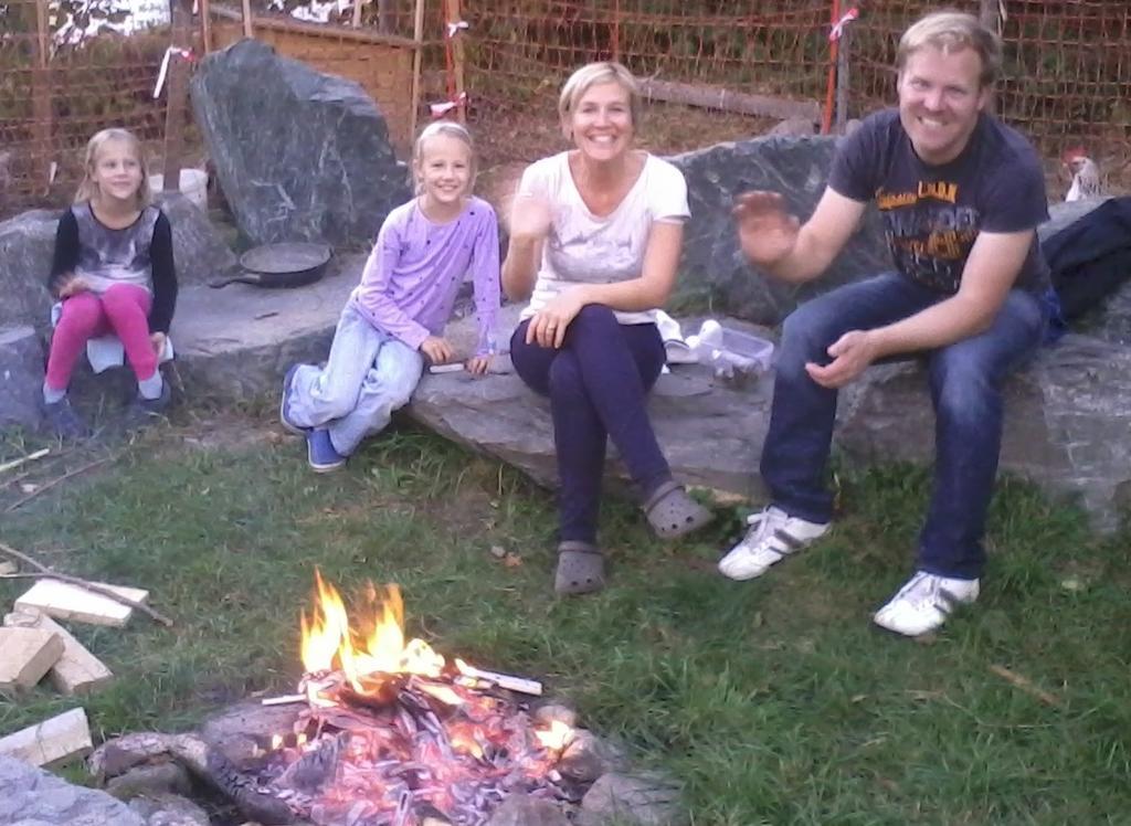 Ferienwohnung Frieser ชไตน์ดอร์ฟ อัม ออสเซียเฮอร์ ซี ภายนอก รูปภาพ