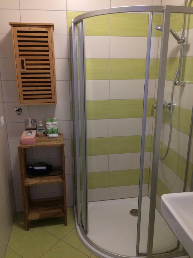 Ferienwohnung Frieser ชไตน์ดอร์ฟ อัม ออสเซียเฮอร์ ซี ภายนอก รูปภาพ